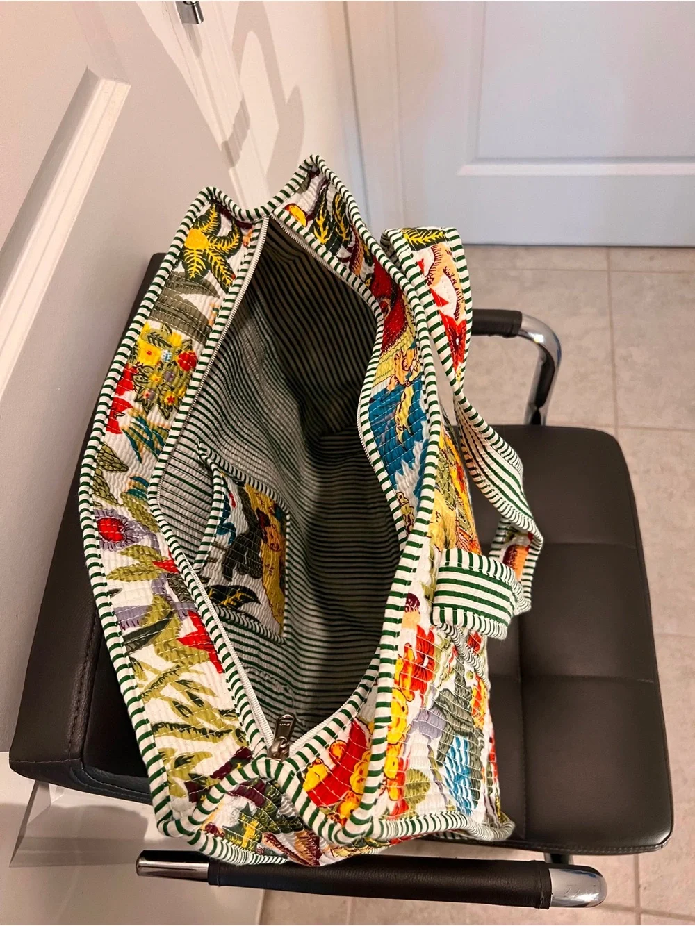 Colorful Floral Pattern Canvas Tote Bag - Multicolor